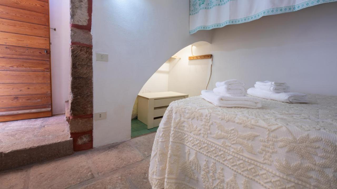 Welcomely - Casa Portella Bosa Exterior foto